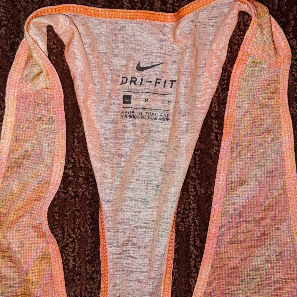 Exercise razor back shirt - Picture 2 of 4